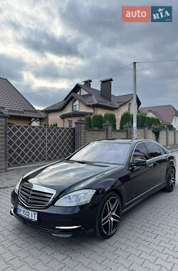 Седан Mercedes-Benz S-Class 2010 в Ровно