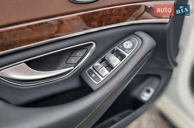 Седан Mercedes-Benz S-Class 2014 в 