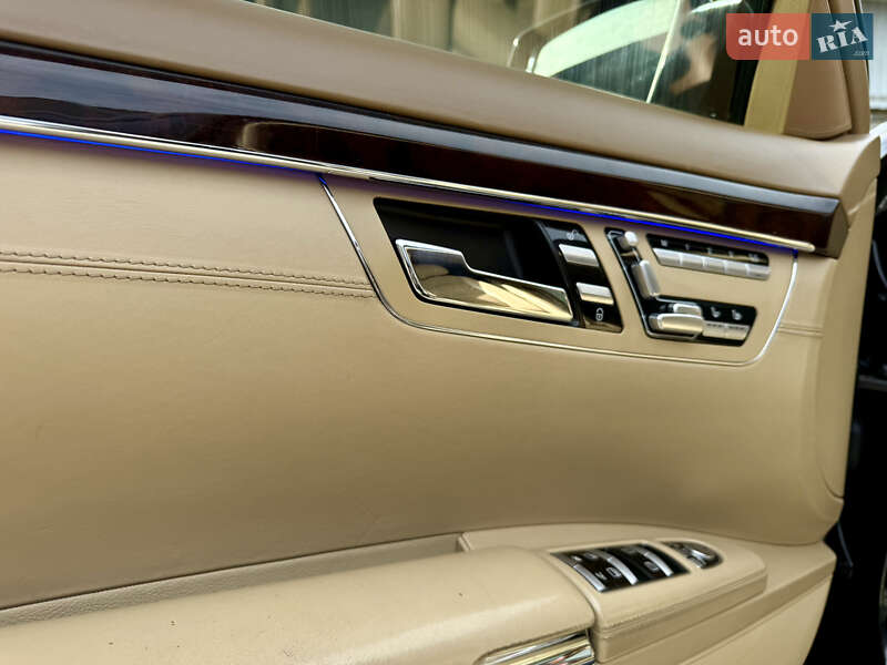 Седан Mercedes-Benz S-Class 2012 в Києві фото 25 Седан Mercedes-Benz S-Class 2012 в Києві