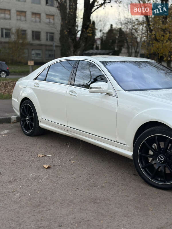 Седан Mercedes-Benz S-Class 2010 в Львове фото 10 Седан Mercedes-Benz S-Class 2010 в Львове
