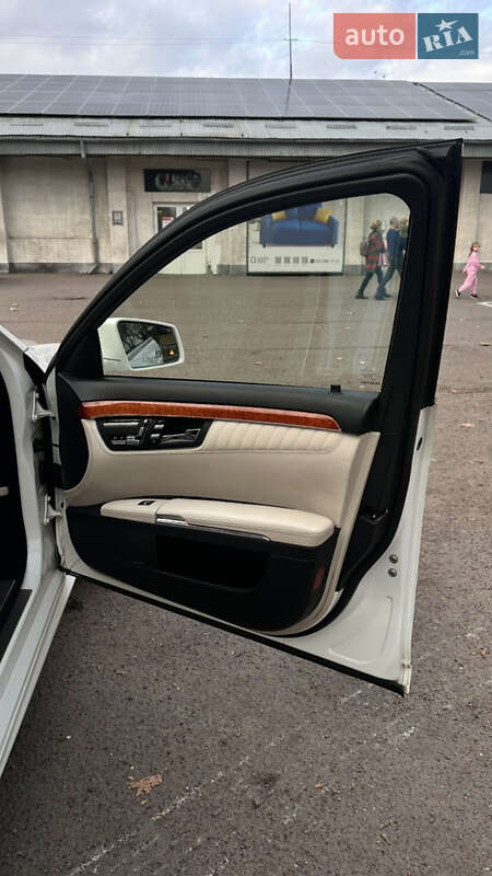 Седан Mercedes-Benz S-Class 2010 в Львове фото 28 Седан Mercedes-Benz S-Class 2010 в Львове