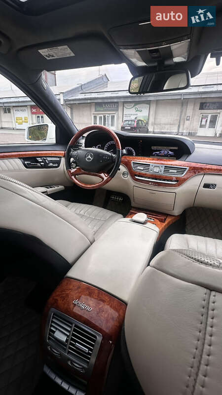Седан Mercedes-Benz S-Class 2010 в Львове фото 50 Седан Mercedes-Benz S-Class 2010 в Львове