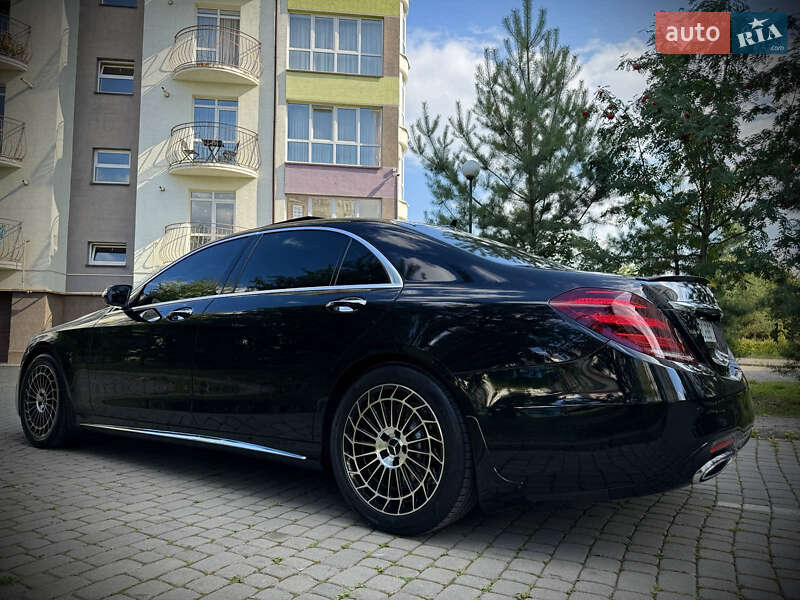 Седан Mercedes-Benz S-Class 2014 в Новояворівську