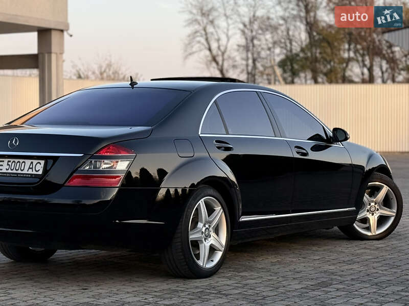 Седан Mercedes-Benz S-Class 2006 в Черновцах