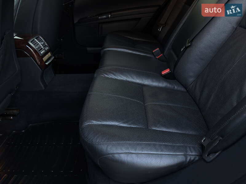 Седан Mercedes-Benz S-Class 2006 в Черновцах