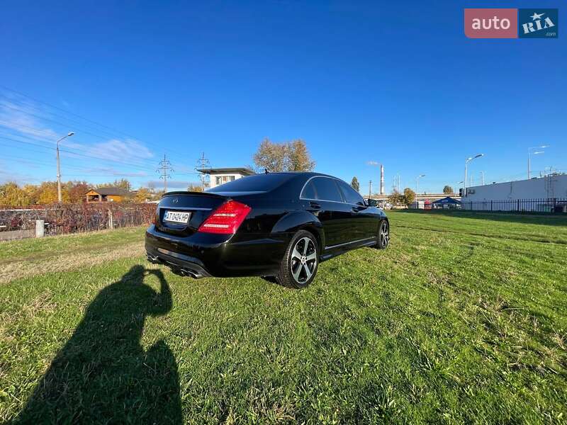 Седан Mercedes-Benz S-Class 2010 в Киеве