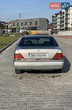 Седан Mercedes-Benz S-Class 1991 в  фото 5 Седан Mercedes-Benz S-Class 1991 в