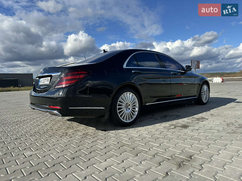 Седан Mercedes-Benz S-Class 2018 в Києві