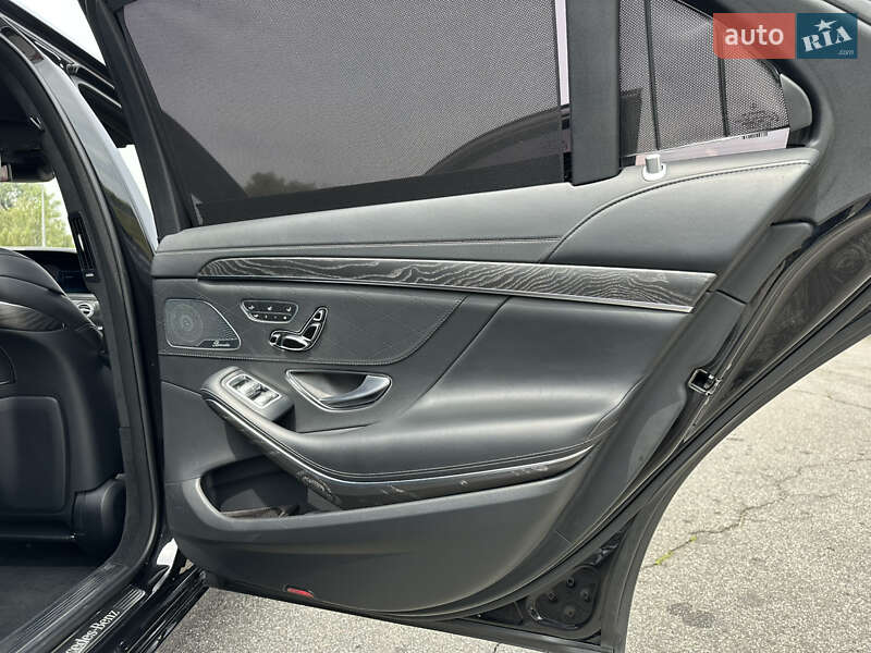 Седан Mercedes-Benz S-Class 2018 в Києві