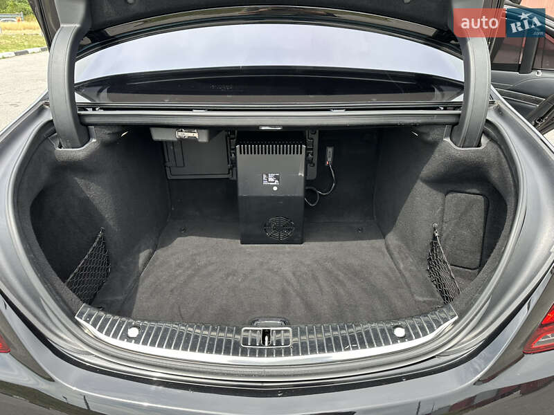 Седан Mercedes-Benz S-Class 2018 в Києві