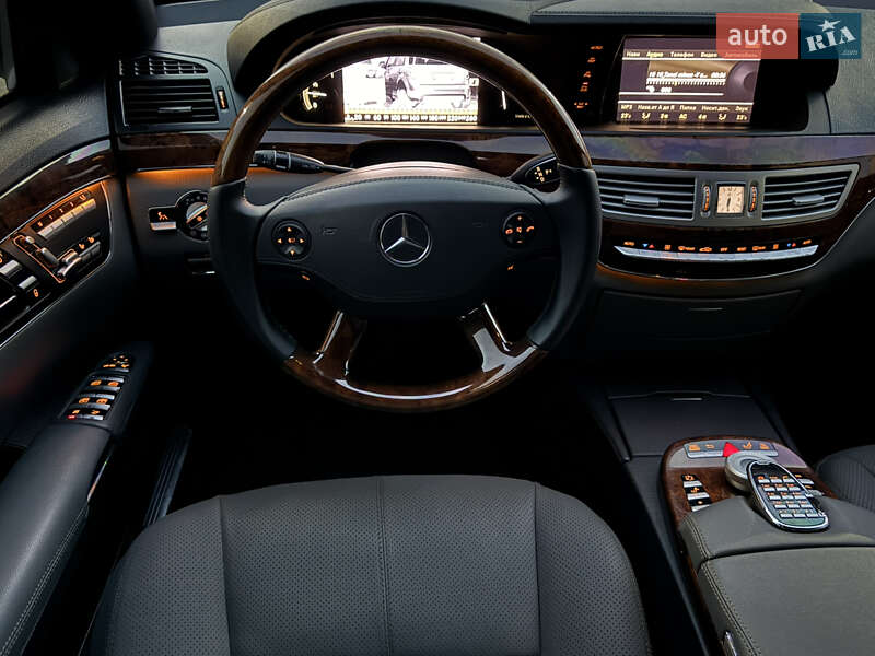 Седан Mercedes-Benz S-Class 2008 в Ужгороді фото 59 Седан Mercedes-Benz S-Class 2008 в Ужгороді
