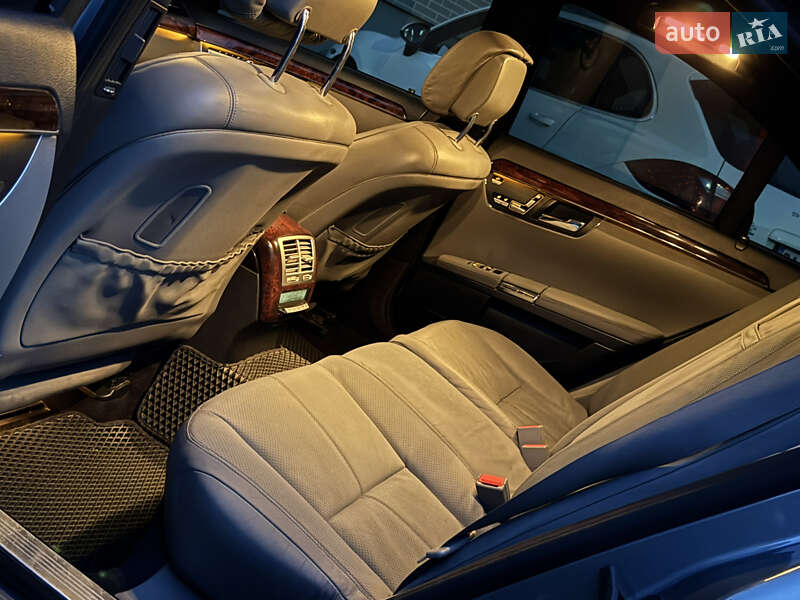 Седан Mercedes-Benz S-Class 2008 в Ужгороді фото 70 Седан Mercedes-Benz S-Class 2008 в Ужгороді