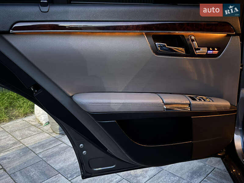 Седан Mercedes-Benz S-Class 2008 в Ужгороді фото 93 Седан Mercedes-Benz S-Class 2008 в Ужгороді