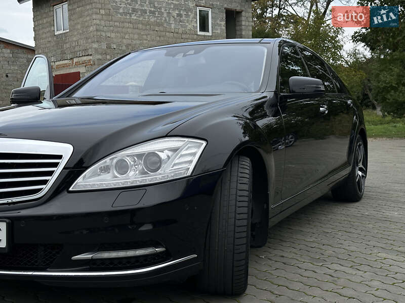 Седан Mercedes-Benz S-Class 2012 в Стрые