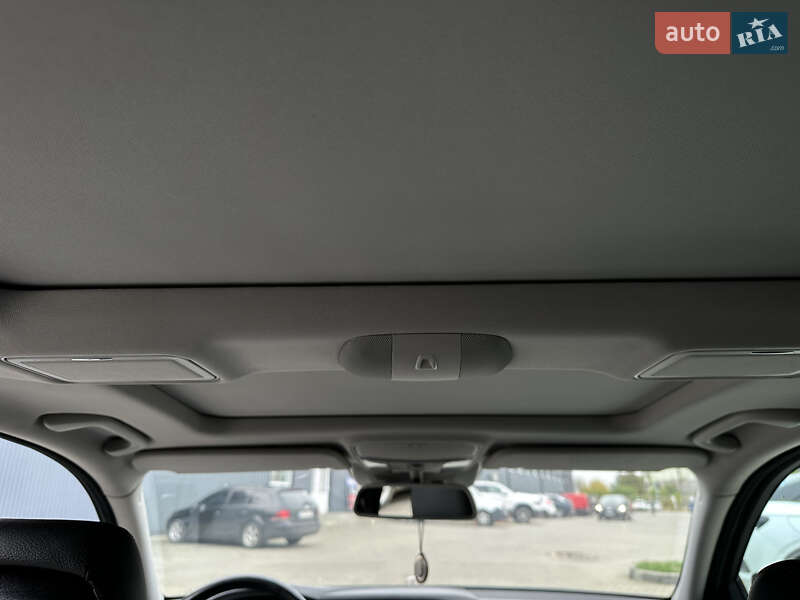 Седан Mercedes-Benz S-Class 2012 в Стрые