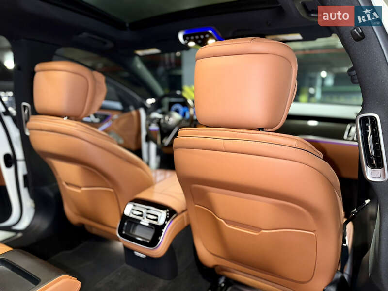 Седан Mercedes-Benz S-Class 2021 в Киеве