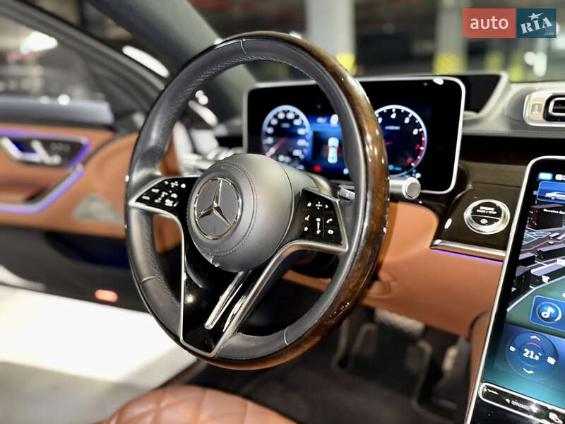 Седан Mercedes-Benz S-Class 2021 в Киеве