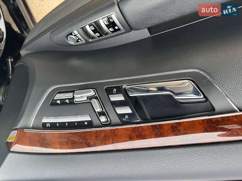 Седан Mercedes-Benz S-Class 2010 в Киеве