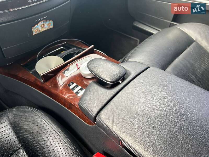Седан Mercedes-Benz S-Class 2010 в Киеве