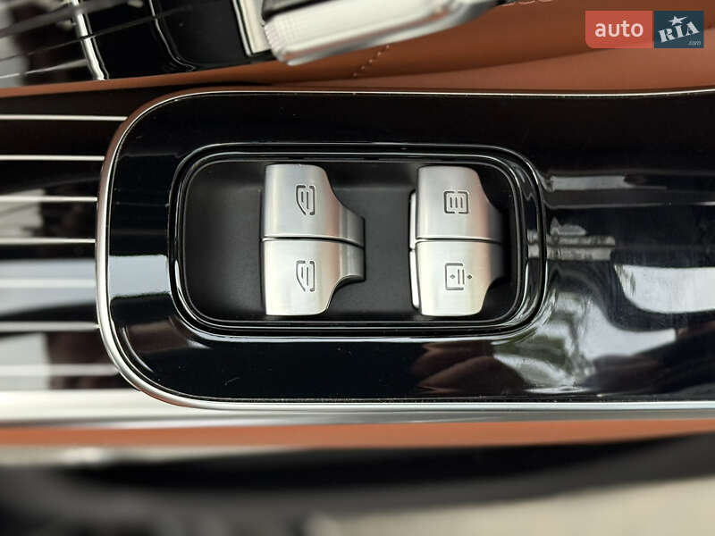 Седан Mercedes-Benz S-Class 2024 в Киеве