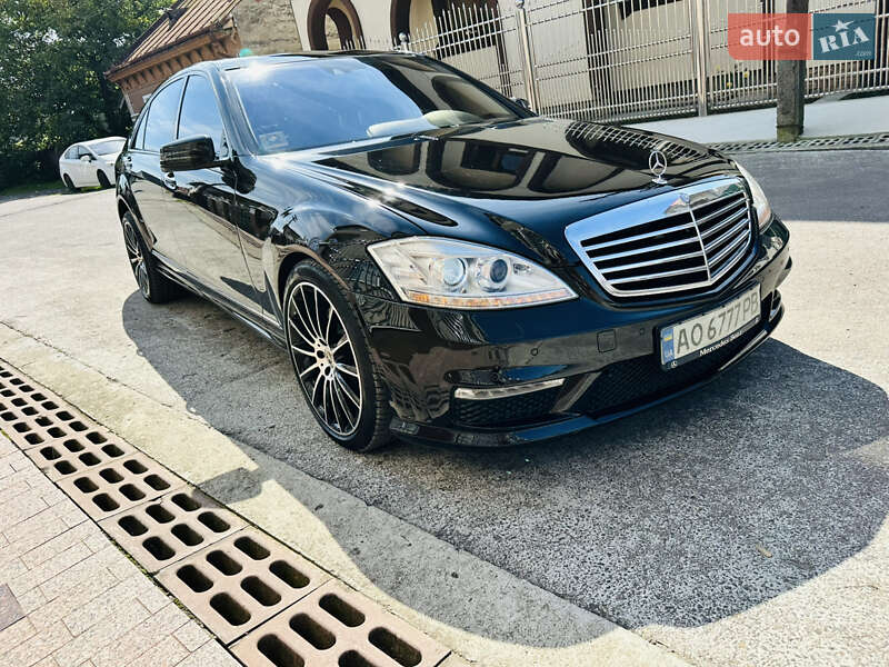 Седан Mercedes-Benz S-Class 2008 в Тячеве