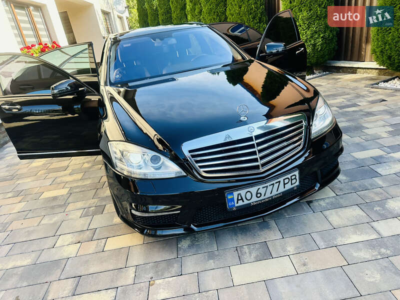 Седан Mercedes-Benz S-Class 2008 в Тячеве