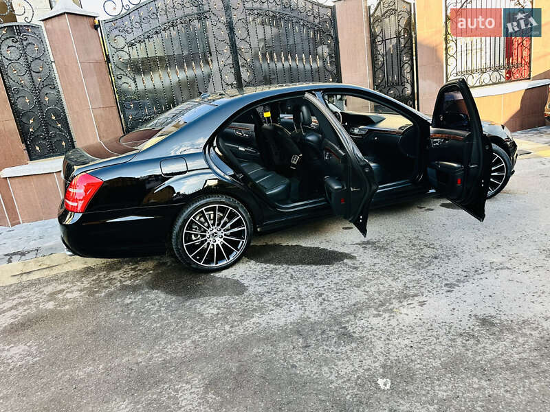 Седан Mercedes-Benz S-Class 2008 в Тячеве