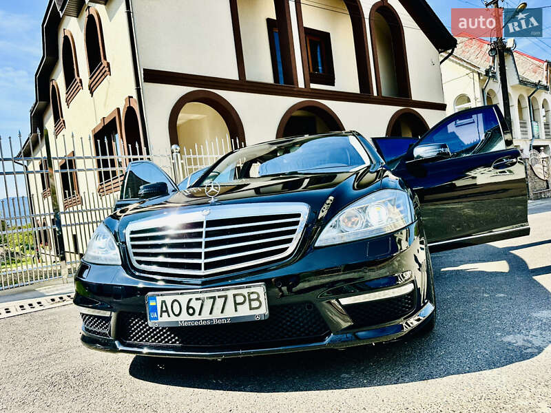 Седан Mercedes-Benz S-Class 2008 в Тячеве