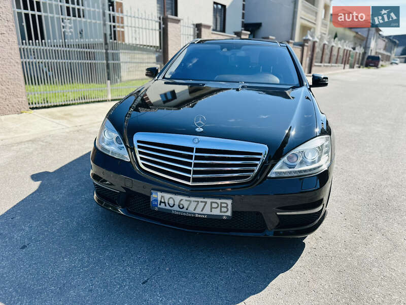 Седан Mercedes-Benz S-Class 2008 в Тячеве