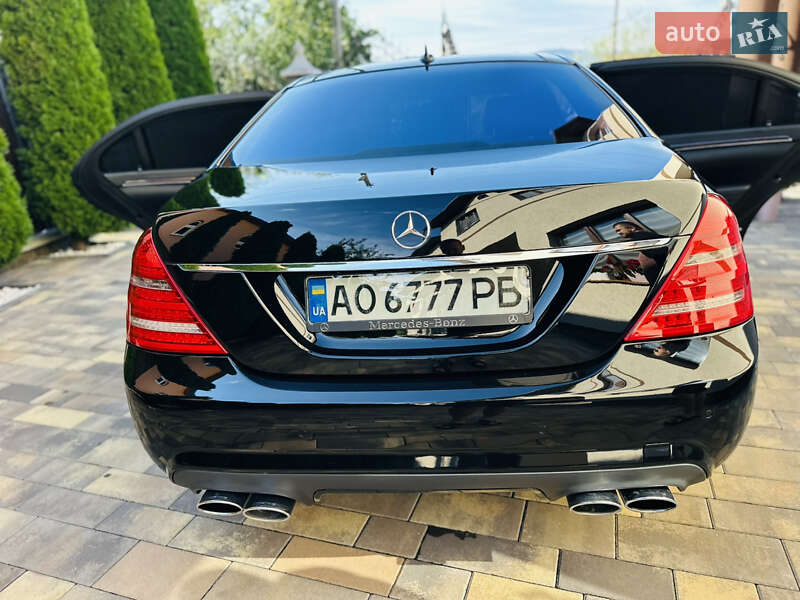 Седан Mercedes-Benz S-Class 2008 в Тячеве