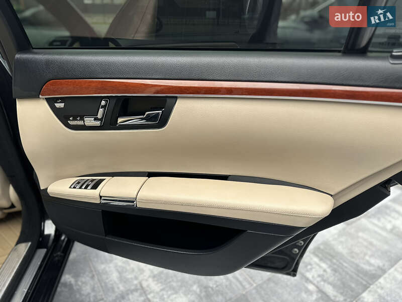 Седан Mercedes-Benz S-Class 2007 в Вінниці