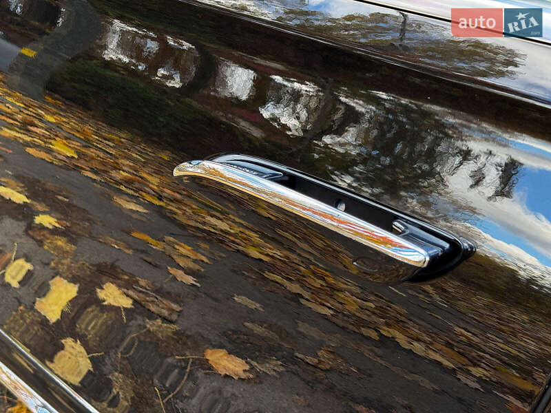 Седан Mercedes-Benz S-Class 2021 в Киеве