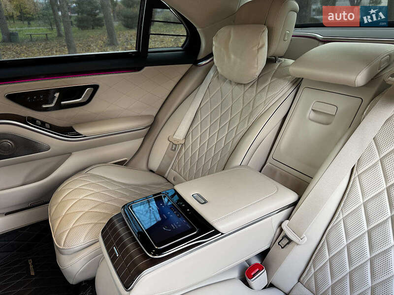 Седан Mercedes-Benz S-Class 2021 в Киеве