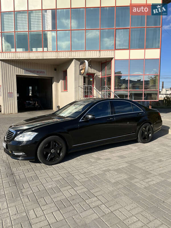 Седан Mercedes-Benz S-Class 2012 в Запорожье