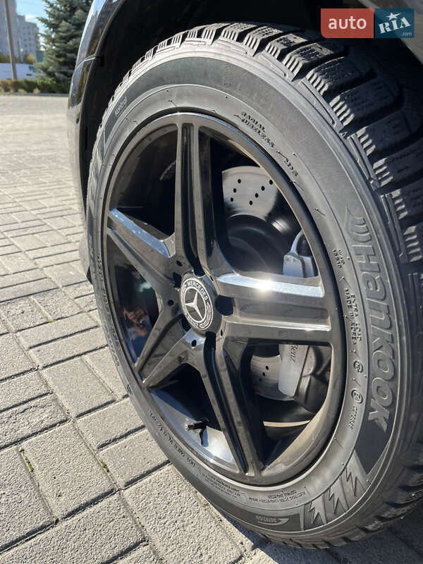 Седан Mercedes-Benz S-Class 2012 в Запорожье