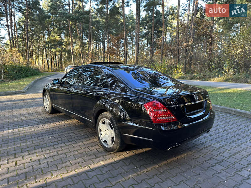 Седан Mercedes-Benz S-Class 2008 в Новояворовске