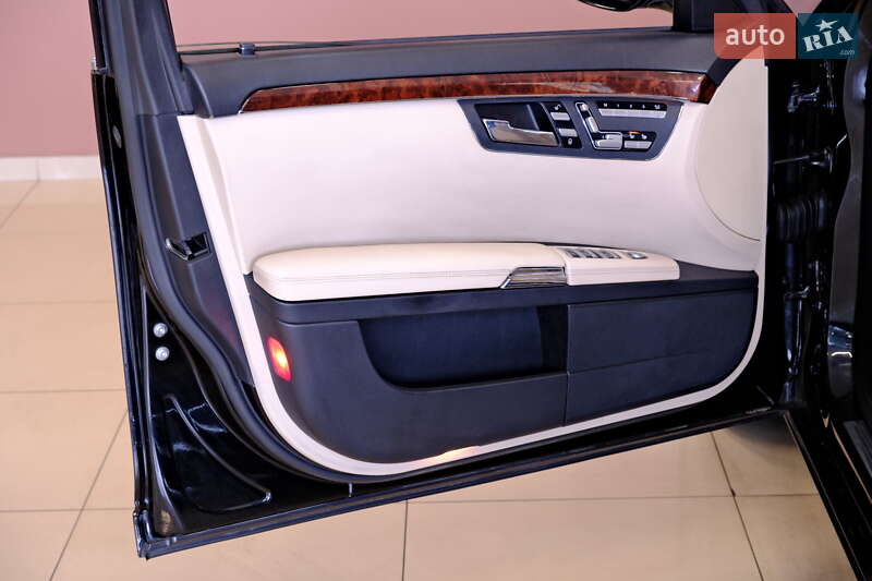 Седан Mercedes-Benz S-Class 2007 в Одесі