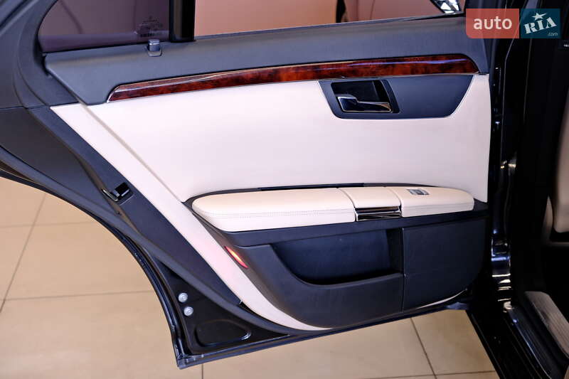 Седан Mercedes-Benz S-Class 2007 в Одесі