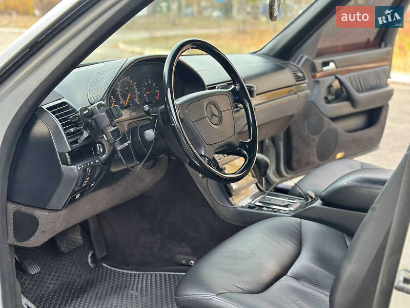 Седан Mercedes-Benz S-Class 1993 в Днепре фото 15 Седан Mercedes-Benz S-Class 1993 в Днепре