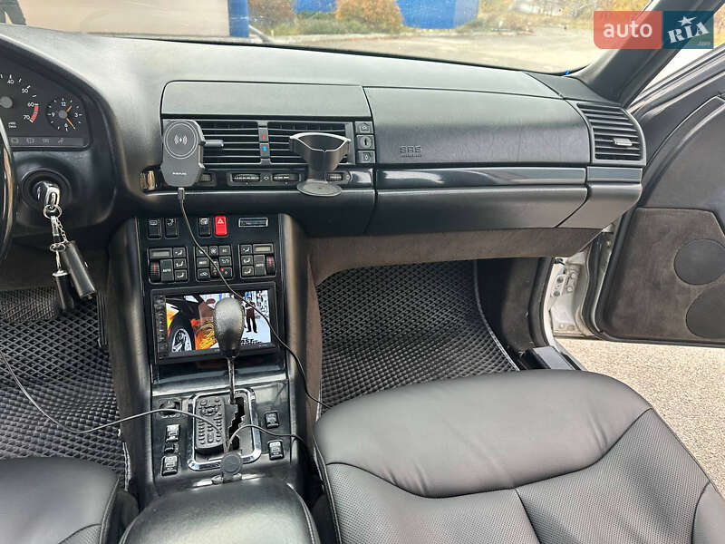 Седан Mercedes-Benz S-Class 1993 в Днепре фото 18 Седан Mercedes-Benz S-Class 1993 в Днепре