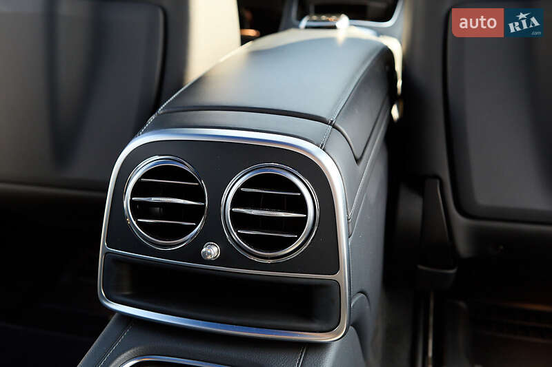 Купе Mercedes-Benz S-Class 2020 в Києві
