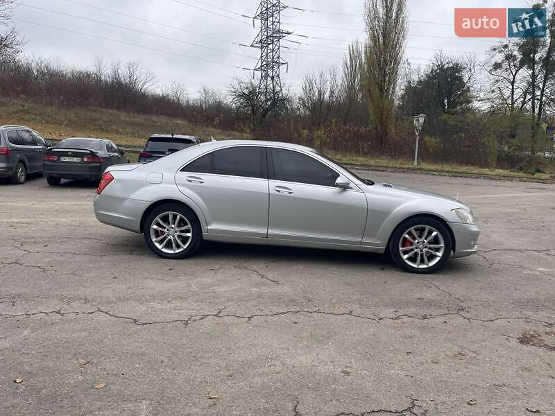 Седан Mercedes-Benz S-Class 2007 в Рівному