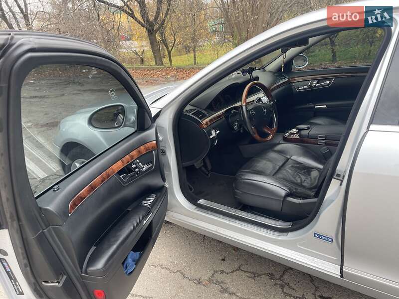 Седан Mercedes-Benz S-Class 2007 в Рівному
