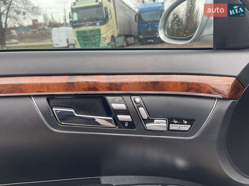 Седан Mercedes-Benz S-Class 2007 в Рівному