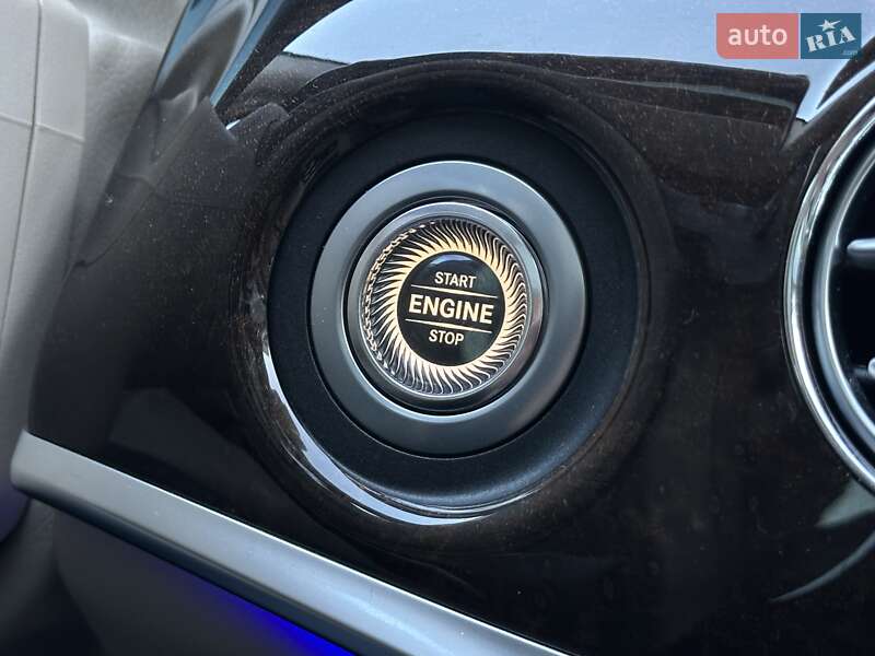 Седан Mercedes-Benz S-Class 2017 в Мукачевому