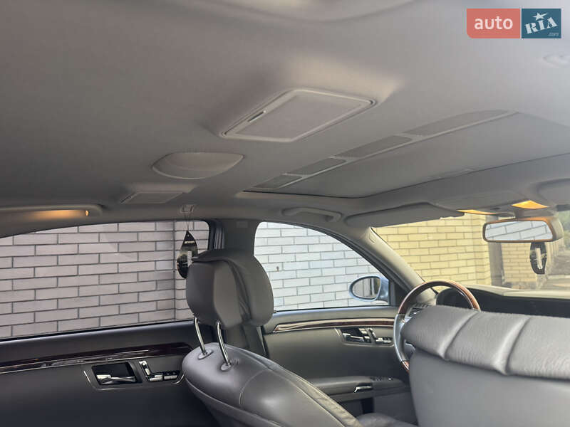 Седан Mercedes-Benz S-Class 2006 в Запорожье