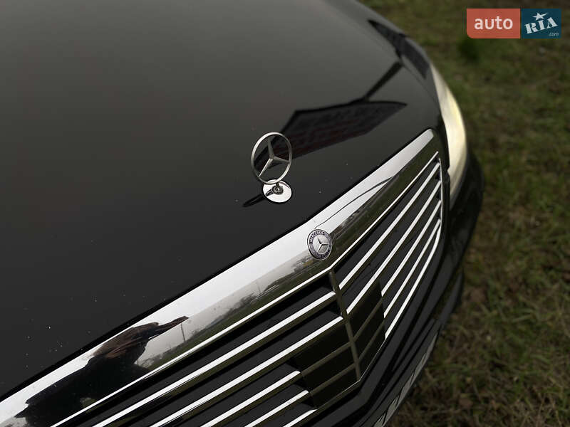 Седан Mercedes-Benz S-Class 2010 в Киеве