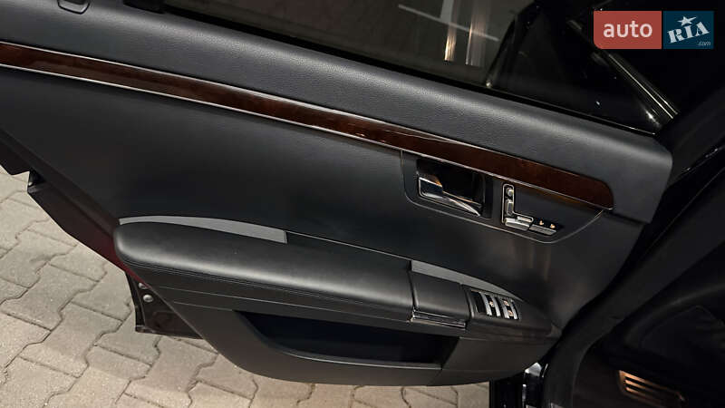 Седан Mercedes-Benz S-Class 2007 в Киеве