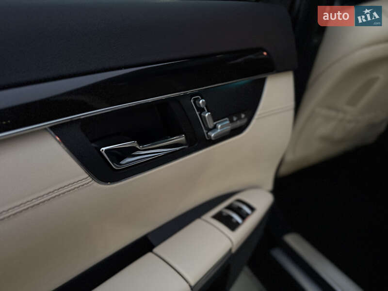 Седан Mercedes-Benz S-Class 2012 в Хмельницькому