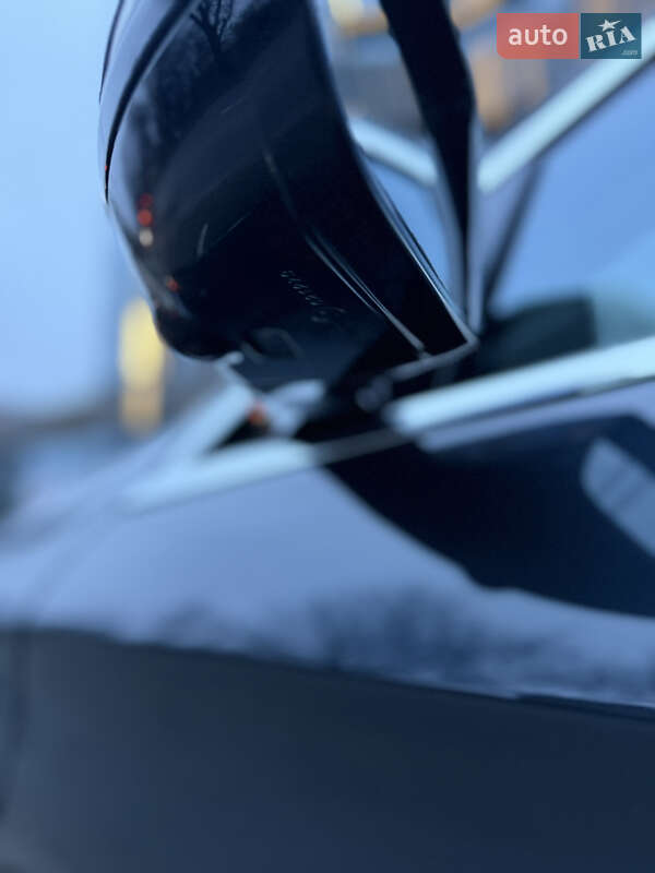 Седан Mercedes-Benz S-Class 2020 в Черновцах